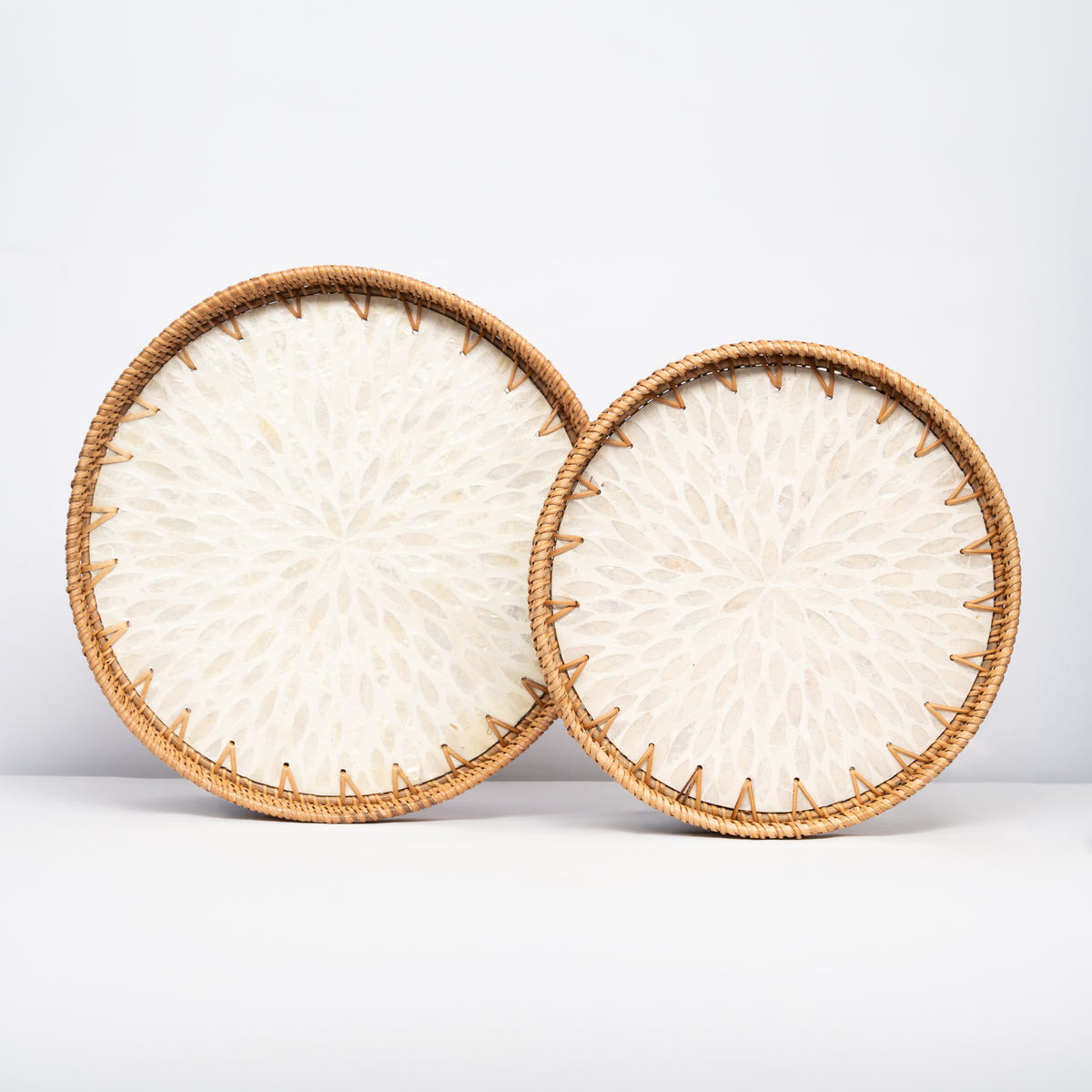 2 Piece Set of Round Serving Tray - Design C