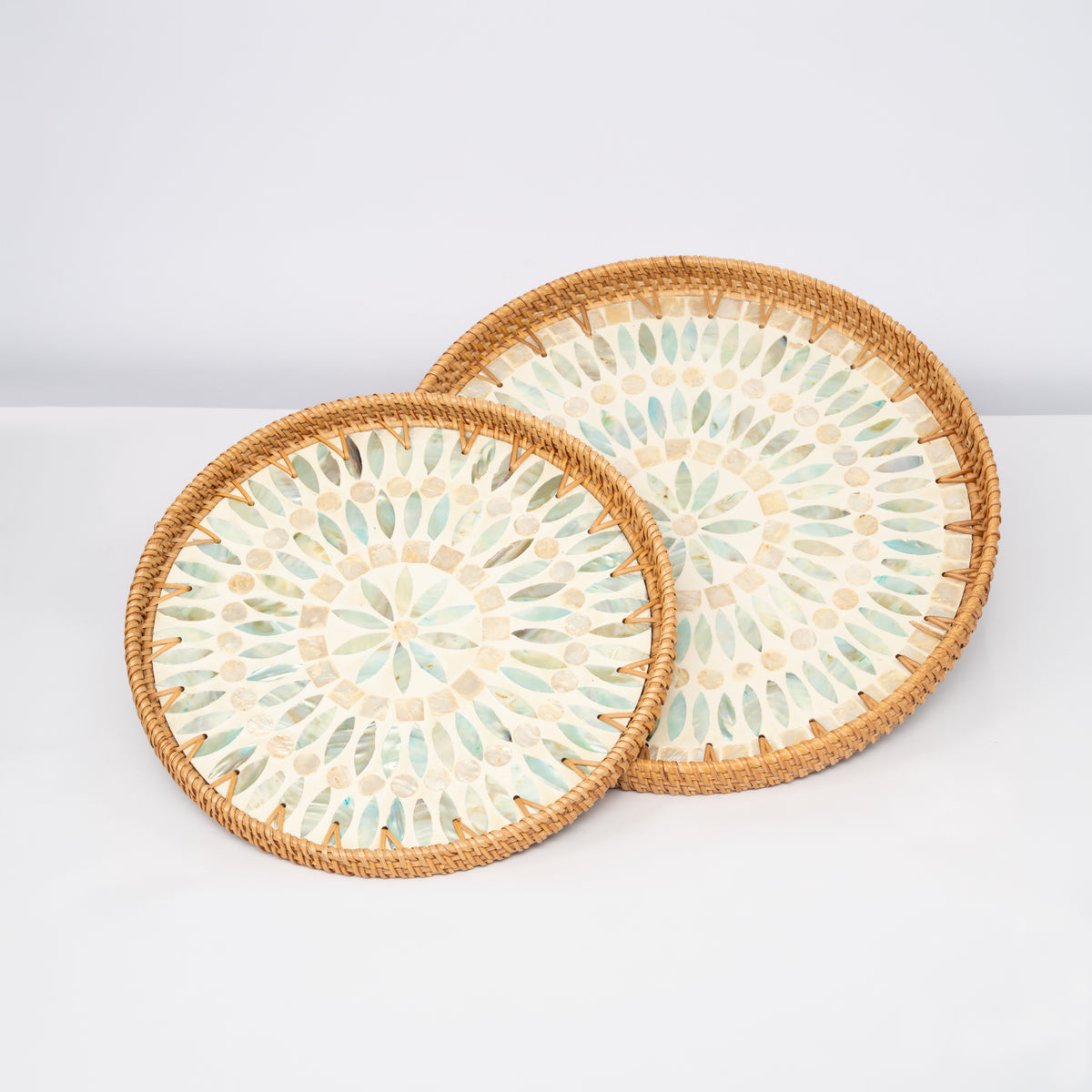 2 Piece Set of Round Serving Tray - Design B