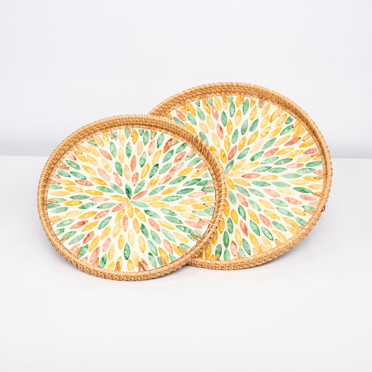 2 Piece Set of Round Serving Tray - Design A