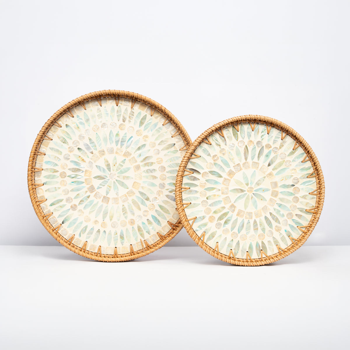 2 Piece Set of Round Serving Tray - Design B